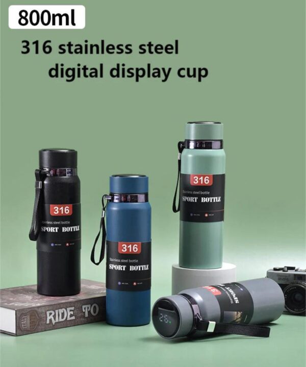 bottole (2) Portable Vacuum Stainless Steel Smart Water Bottle 800ML Temperature Display & Spot Detection